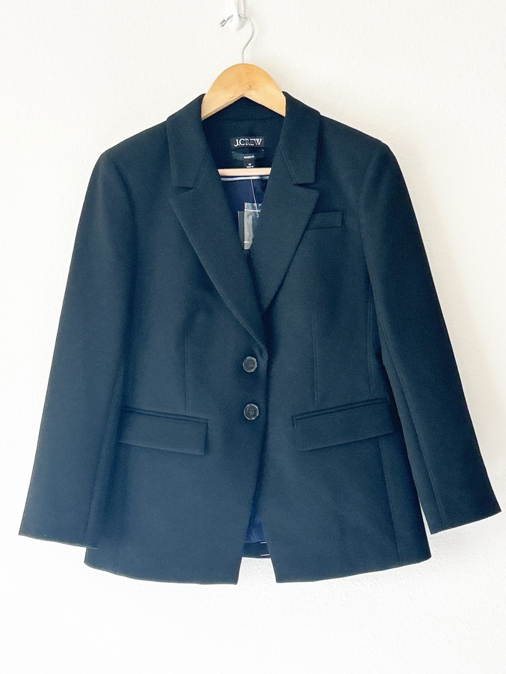 NWT J. Crew Madelyn blazer in four-season stretch 4P Black - Picture 5 of 10